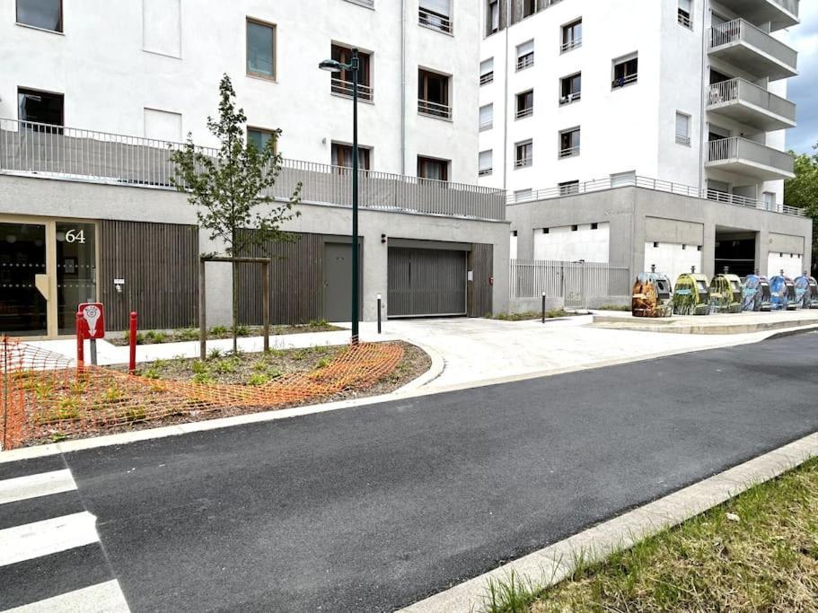 מונטבראן Cosy Apartment - Parking, Garden,10Mn From Disneyland! מראה חיצוני תמונה